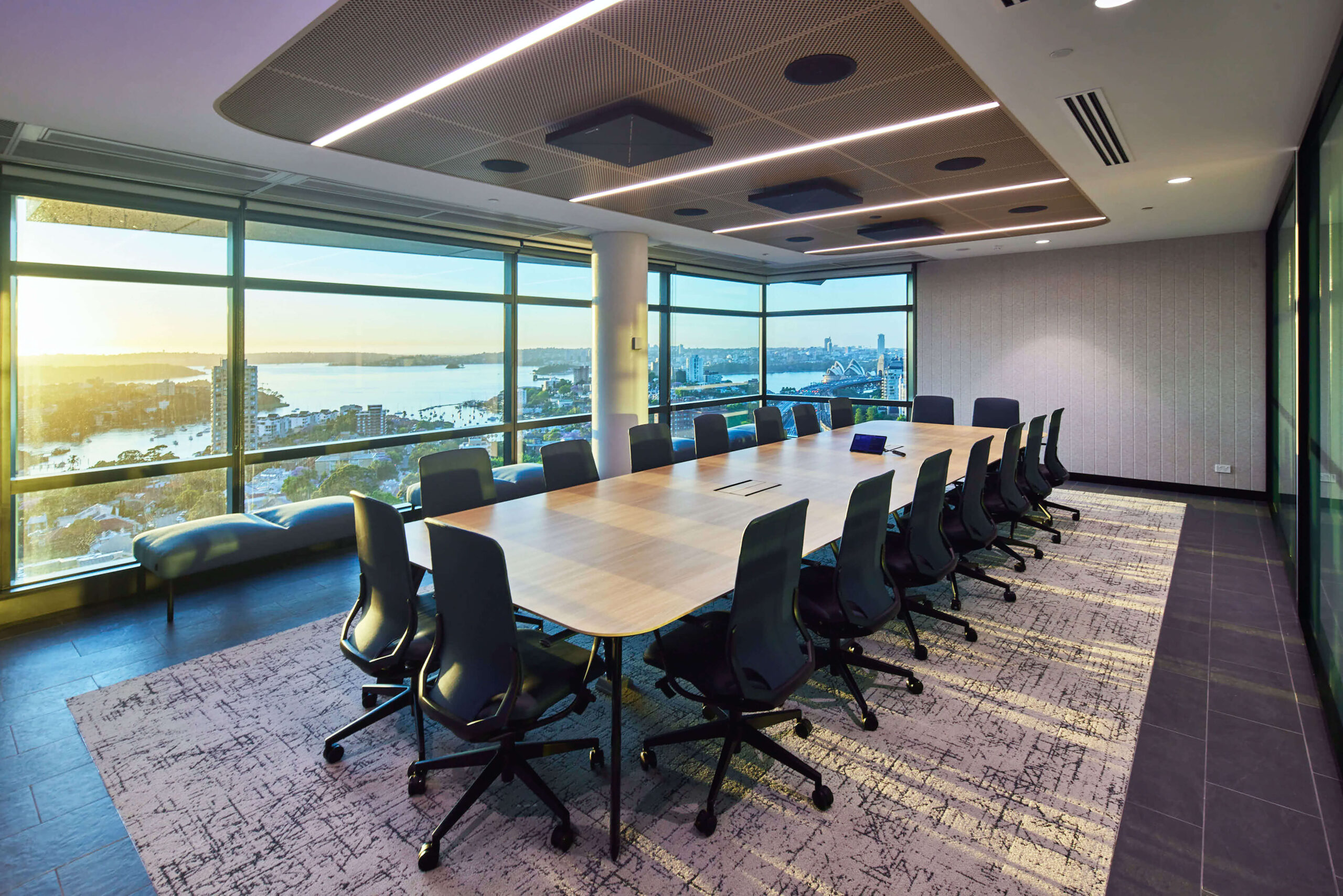 18 person conference room with view and additional seating