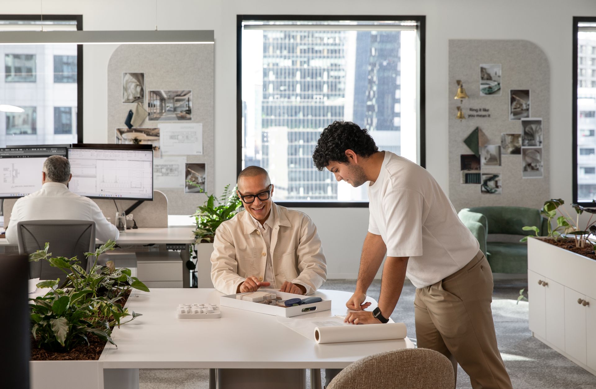 Melbourne_Office - people working and collaborating in the space